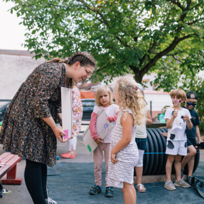 Feierlich wurden die Kindergarten-Mappen überreicht.
